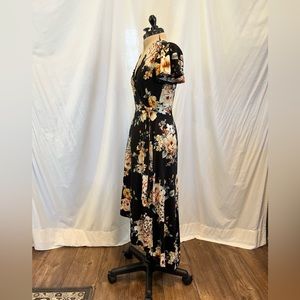 Women’s floral knit dress